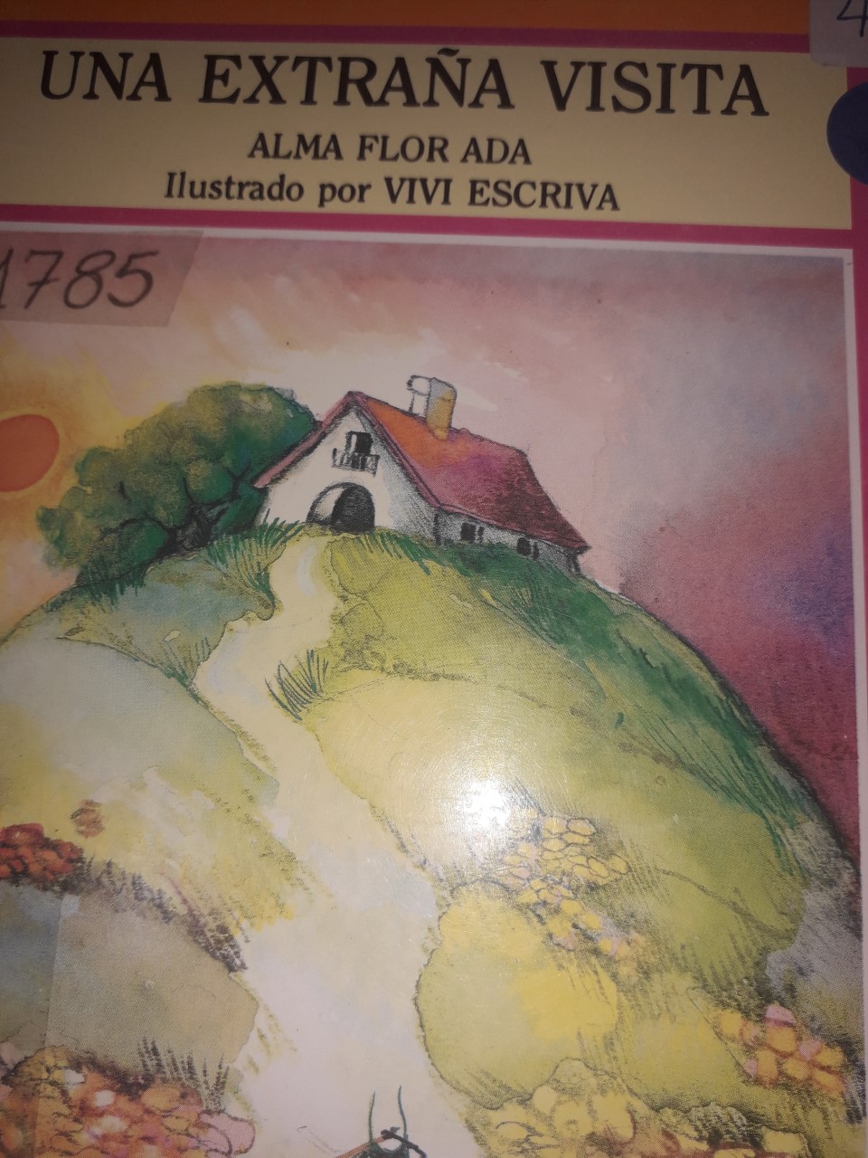 Una Extraña Visita