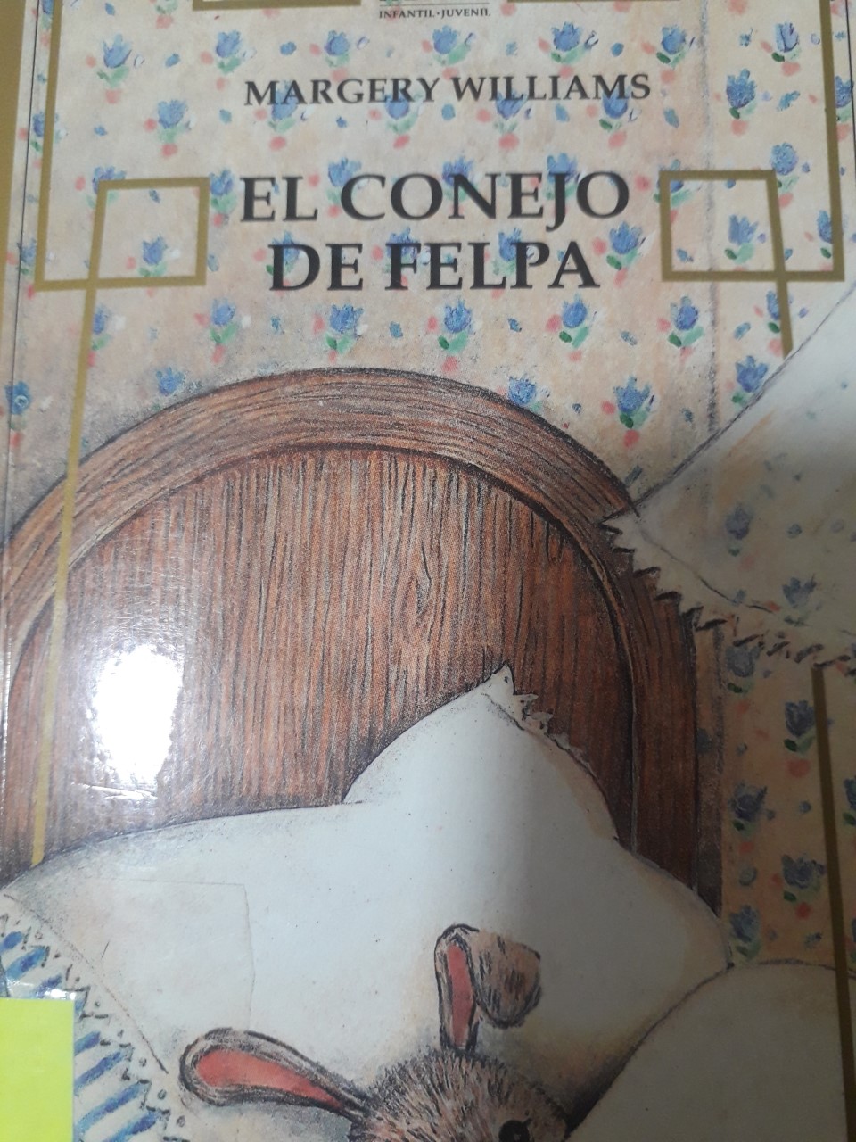 El Conejo de Felpa